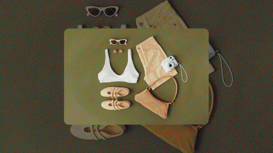Product photo slideshow showing coordinated summer accessories — made with TweenFrame.com